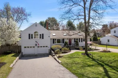 266 Greenlodge St 1