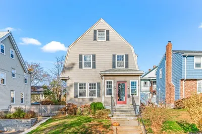 139 Newburg St 1