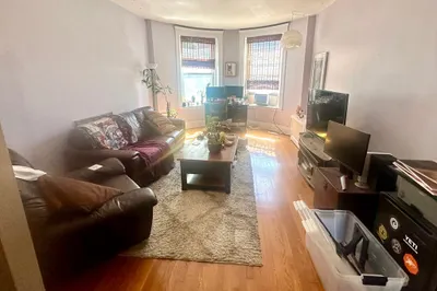 182 St. Paul St #2F