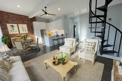 285 Dorchester Street #3