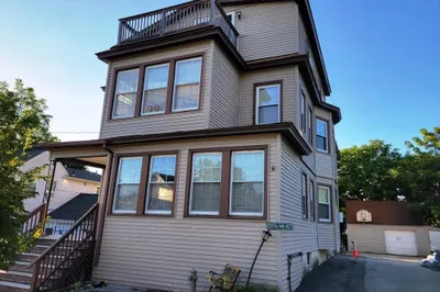 119 Airlie St #2 1