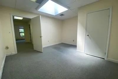 1368 Beacon St