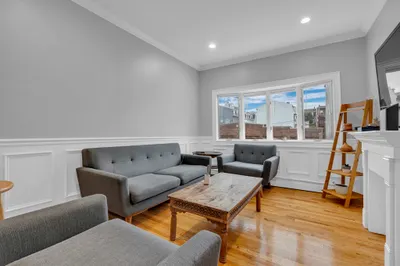 681 E 8th Street #1