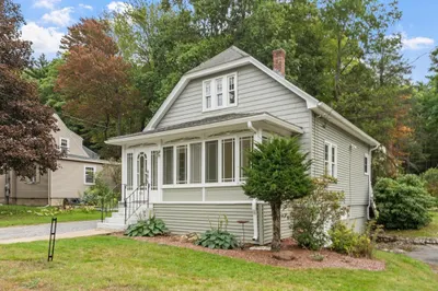 323 Pearl St 1
