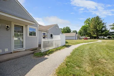 22 Fredette St #22 1