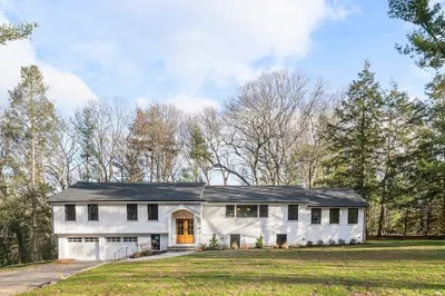 44 Sherburn Cir 1
