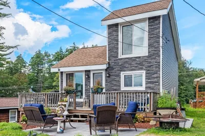 60 Holmes Road 1