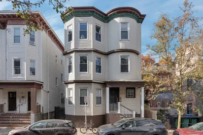 9 Carmel Street 1