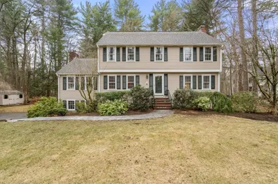 55 Maynard Farm Rd