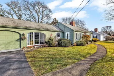 74 Chipping Green Cir 1