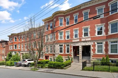 181 Winthrop Road 1