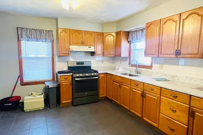 30a Pearl St #1