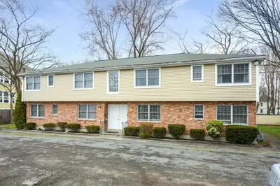 12-r Water St #4