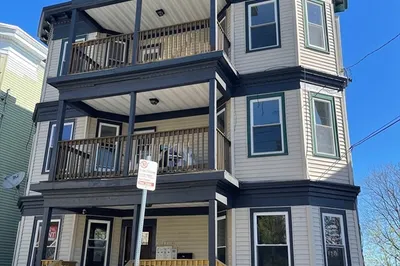 23 Deering Rd #1 1