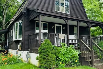2 Edwards Ave
