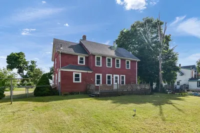 43 Atherton St