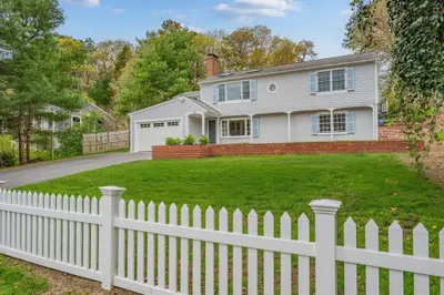 359 Lake Elizabeth Dr 1