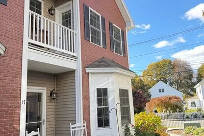 17 Hamel Way #17