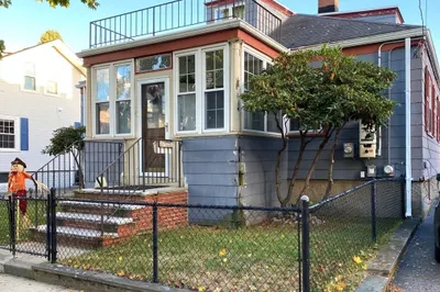 43 Conant Rd 1