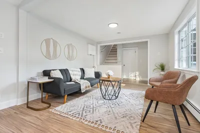 13 Sheldon St 1