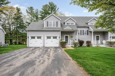 40 Lynnes Way #40 1
