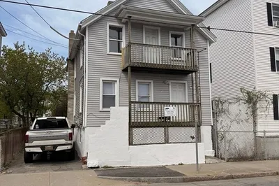 207 Belleville Ave