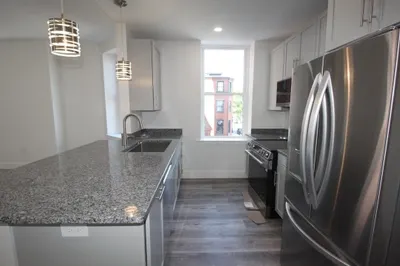 525 E Broadway #2