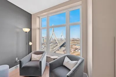 100 Lovejoy Wharf #11F 1