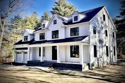 55 Oakdale Ave 1