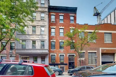 11 Irving St #4