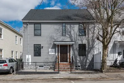 142 Concord St 1