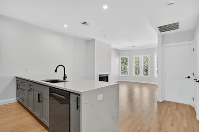 587 East Broadway #4