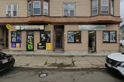 555 Main St #3