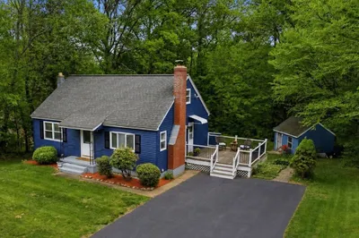 39 N Common Rd