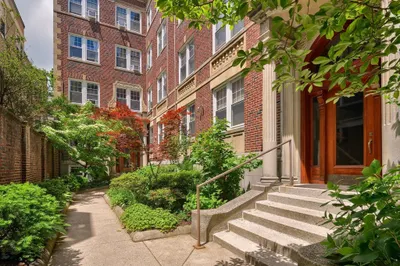 19-21 Shepard Street #2 1