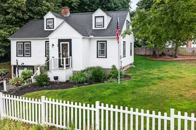 49 Richardson Rd
