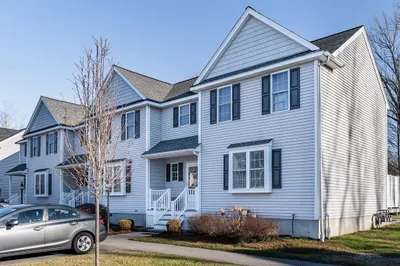 15 Cassidy Pl #15 1