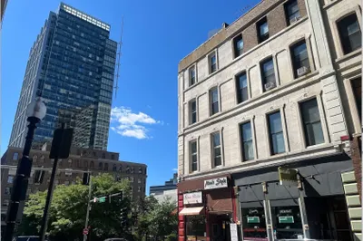 145 Pearl St #03 1