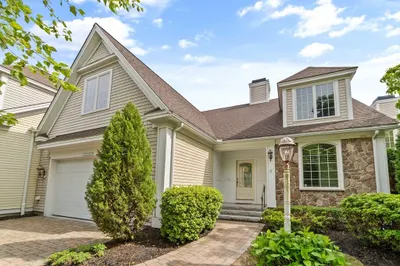 3 Ivana Dr #3 1
