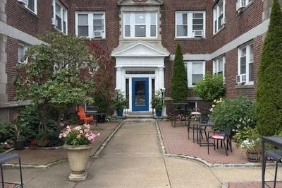 15 Ives St #6