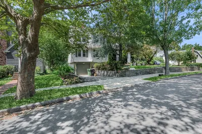22 Robbins Road 1
