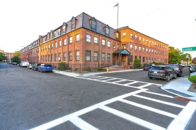 10 Weston Ave #324 1