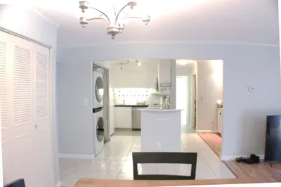 55 Tall Oaks Dr #407
