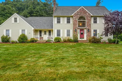 157 Fox Hill Dr 1