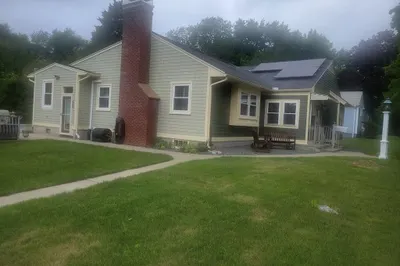 1289 Roseanne St 1