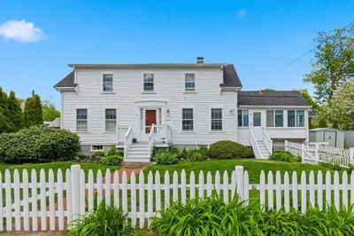 9 Mount Vernon St