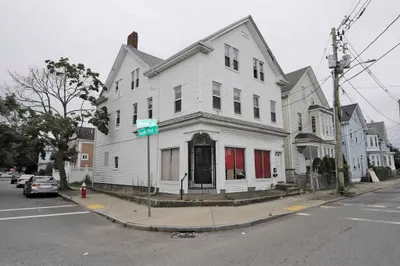 50 Rivet St