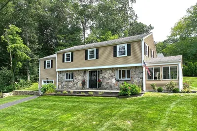 20 Hodder Lane