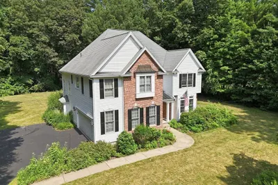19 Laurel Ridge Road 1