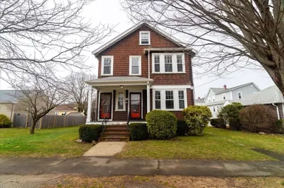 427 Pleasant Street 1
